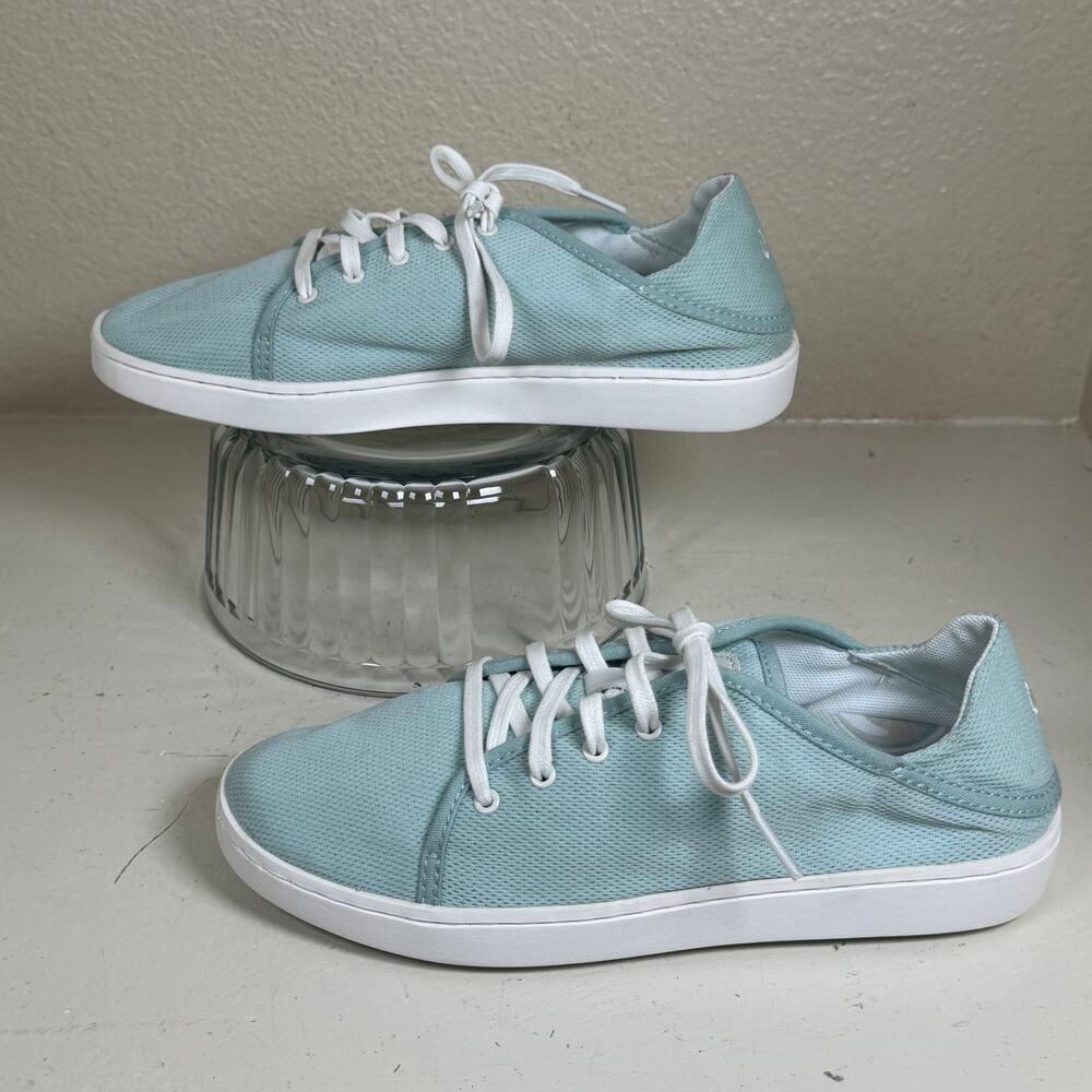 NWOT Olukai Women's Pehuea Li Womens 8 casual lightweight sneaker athletic shoe